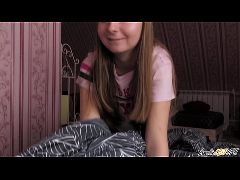 ❤️ Blondīne dziļi sūc savu BFF un saņem spermu mutē ❤ Super porno pie lv.assistentai.ru ❌️